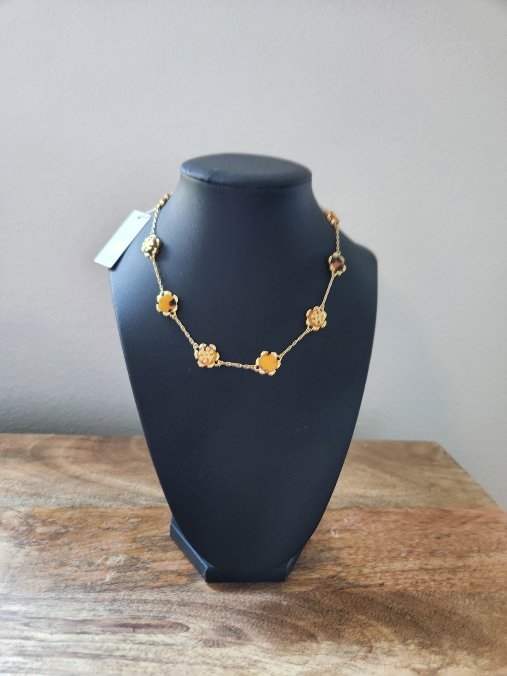 NWT Tory Burch Gold-Tone Floral Link Necklace with Amber Accents - Picture 4 of 5